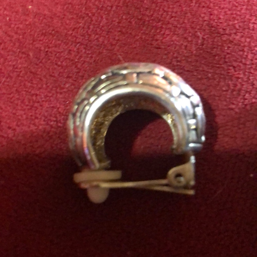 🌹Clip Earring Bundle - Picture 5 of 5